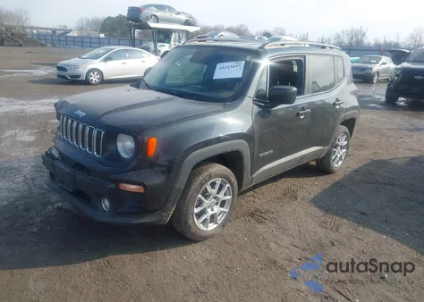 2019 Jeep Renegade Latitude 4X4 из США, поврежденный, VIN ZACNJBBB7KPK64677